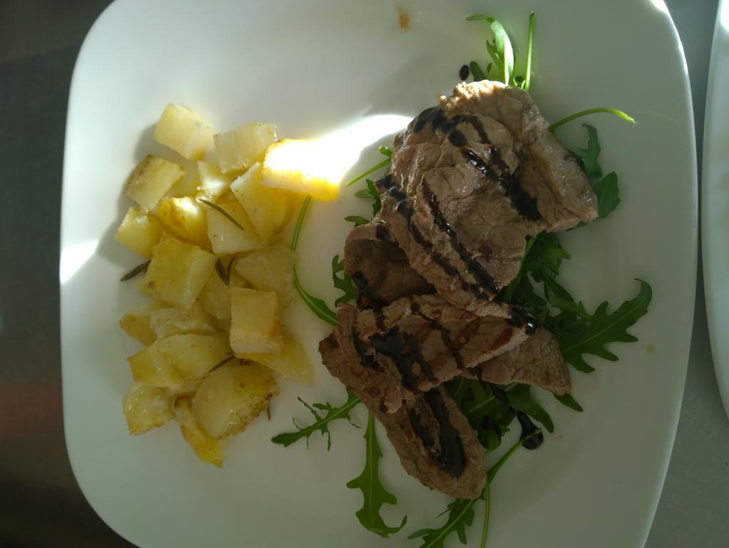 Agriturismo Le Cavade 琴布拉 外观 照片