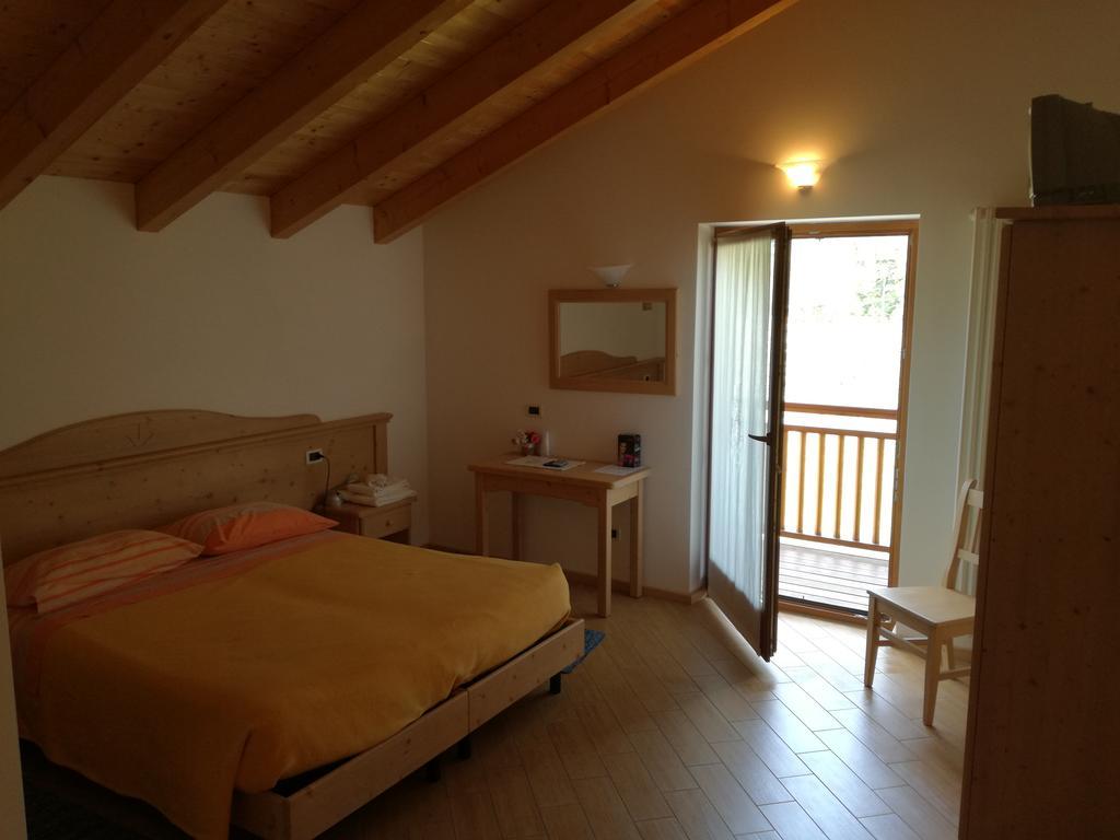Agriturismo Le Cavade 琴布拉 外观 照片